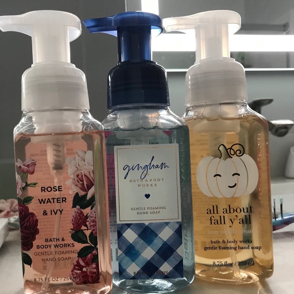 Bath and Body Works Foaming Soap Bundle